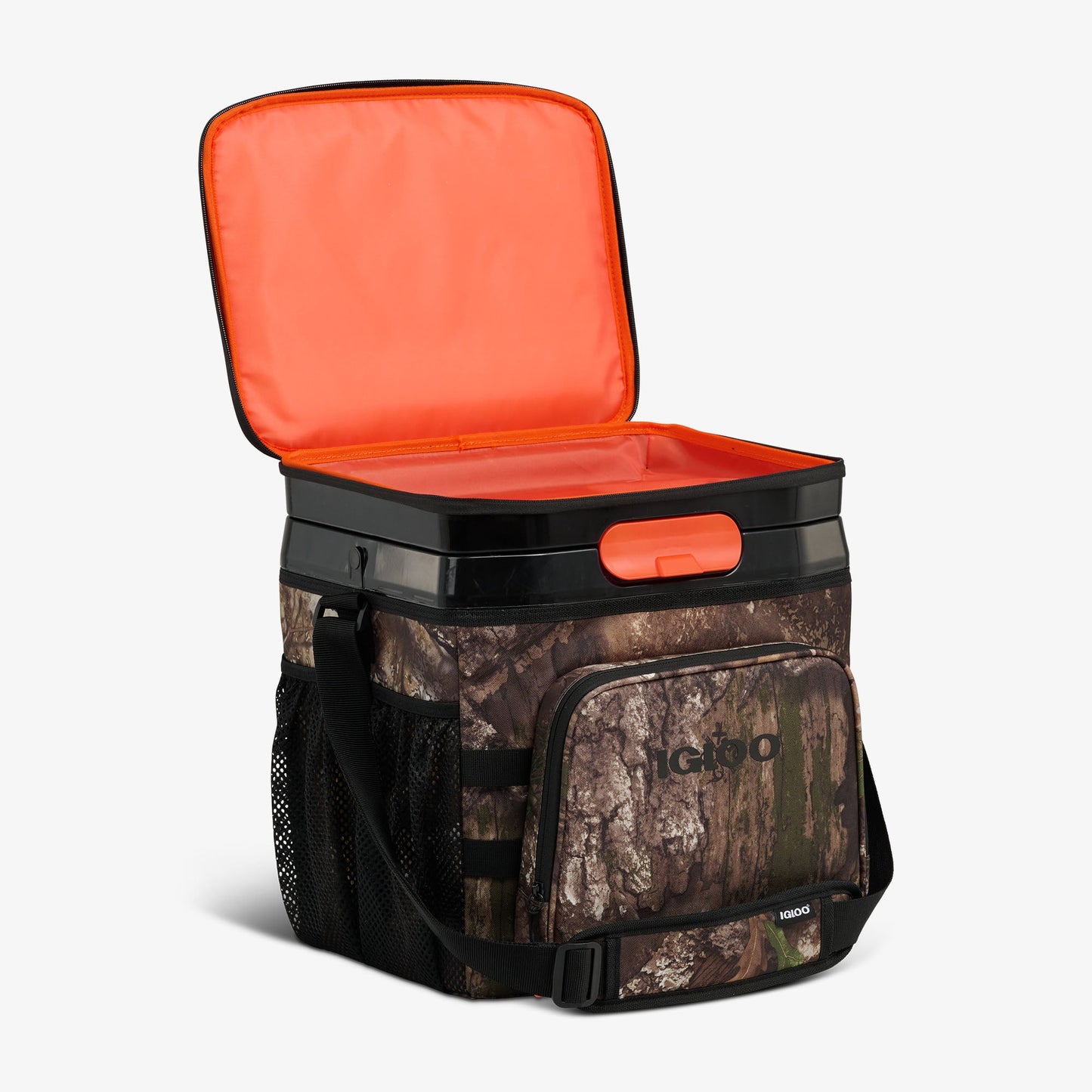 realtree-apx-cool-fusion-26-can-cooler-bag-b1 00066779-O4.jpg