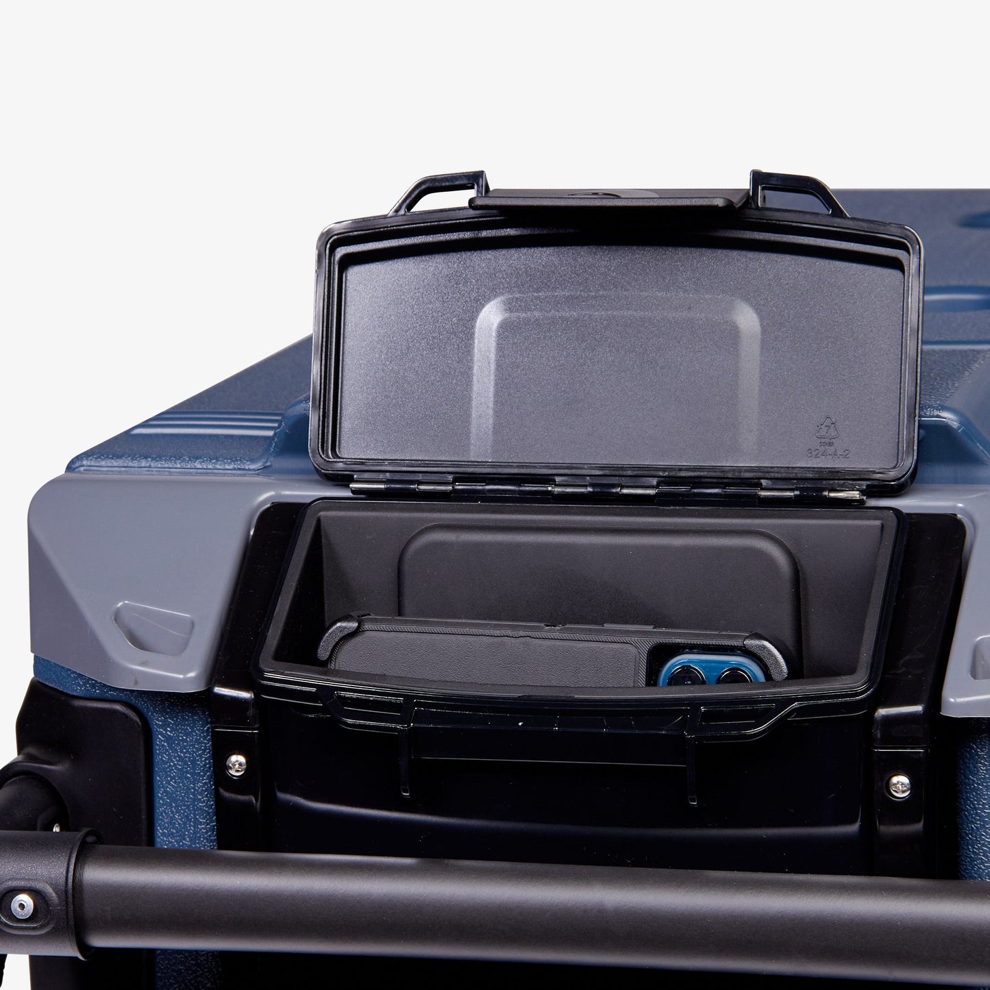 trailmate-journey-70-qt-cooler-e8 00034127_7.jpg