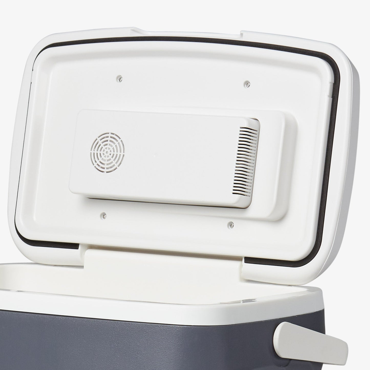 versatemptm-28-qt-portable-electric-cooler-g4 00040390_7.jpg