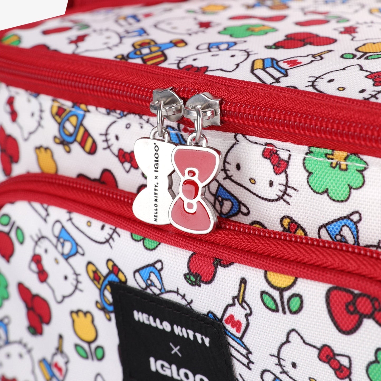 hello-kitty-square-lunch-cooler-bag-q6 00048910-C8.jpg