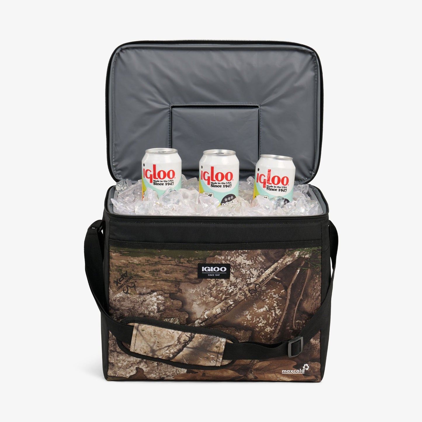 realtree-apx-hlc-28-can-bag-f4 00064354-P4-2025.jpg