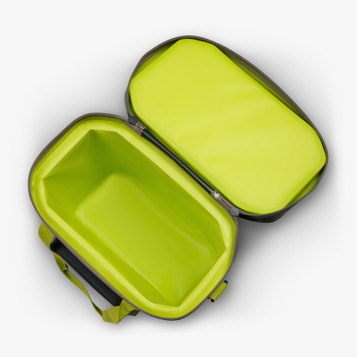 trailmate-36-can-cooler-bag-m6 00066773-O3.jpg