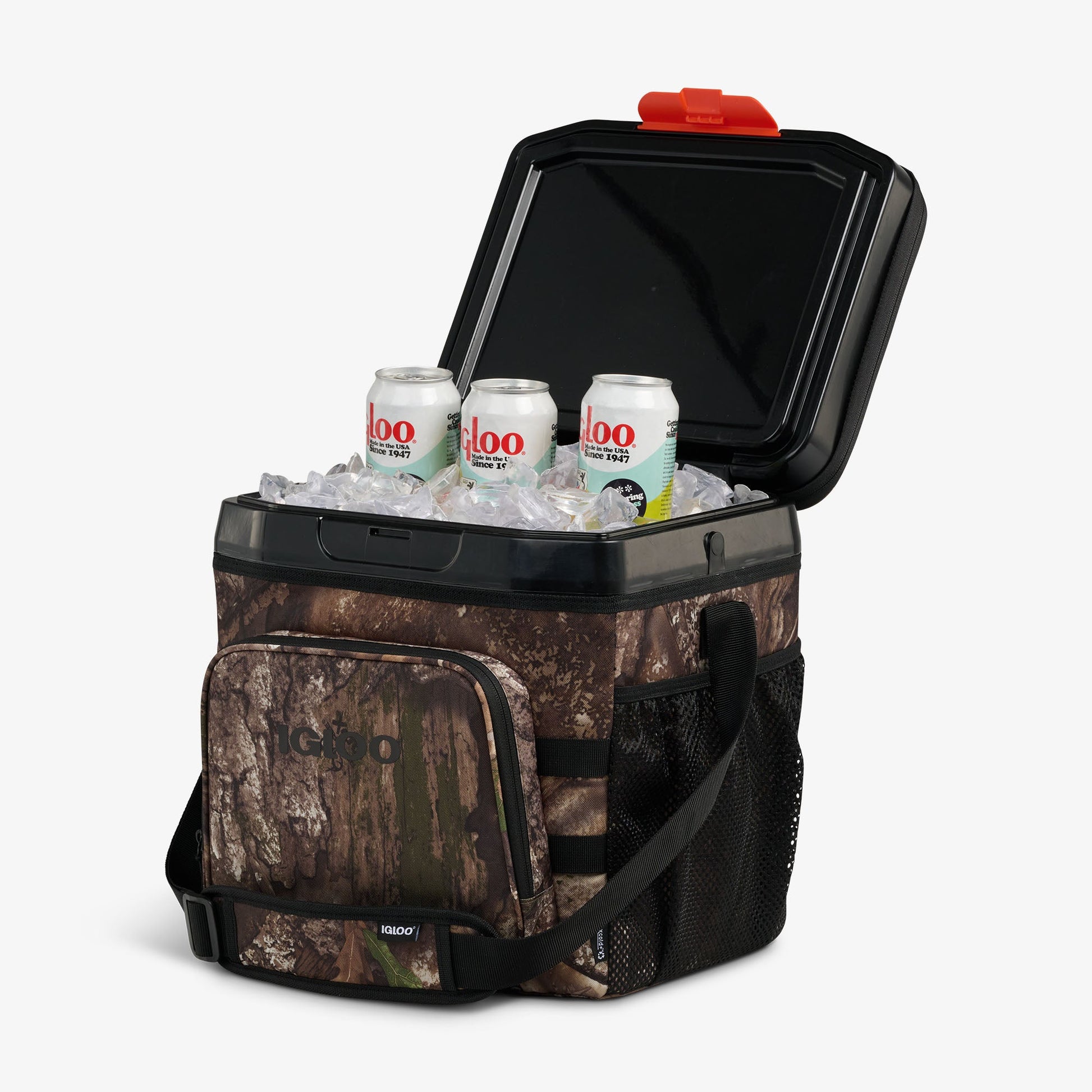 realtree-apx-cool-fusion-26-can-cooler-bag-b1 00066779-P1_4374fabe-de21-46e3-8dcd-d81b4ba4e43d.jpg