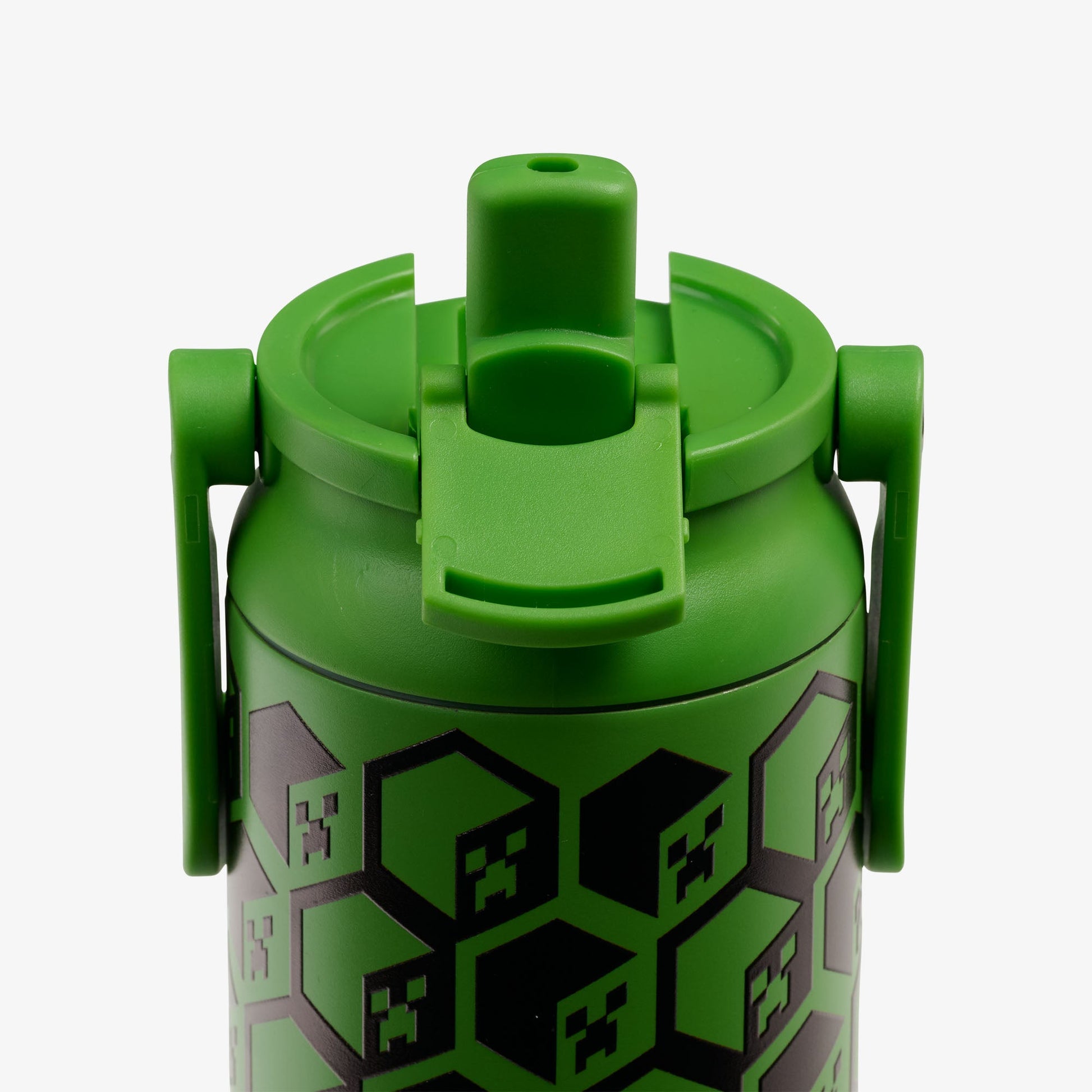 minecraft-creeper-glow-in-the-dark-20-oz-bottle-k0 00071605-L2.jpg