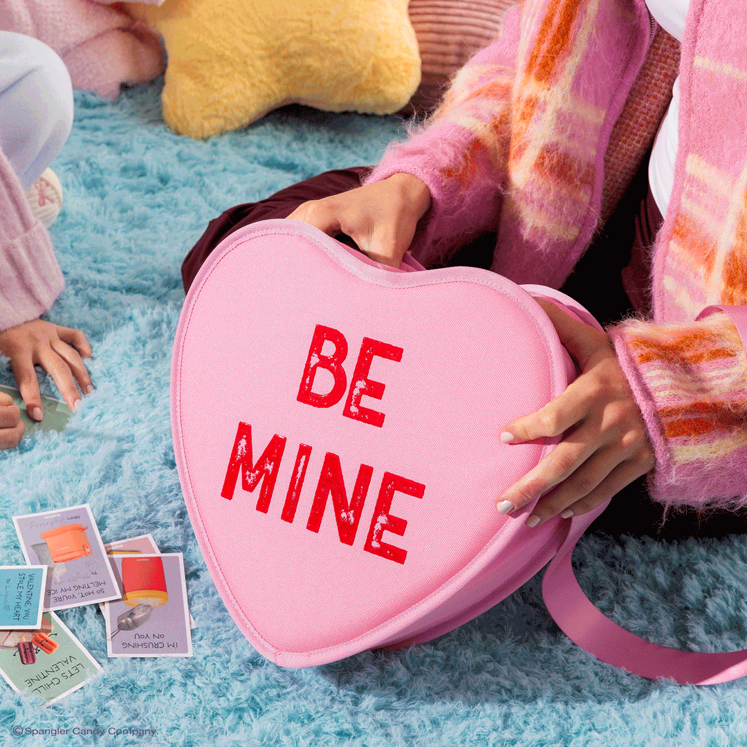 sweethearts-candies-be-mine-cooler-bag-z9 Sweethearts_NATIVE_PDP_Novelty-Tote_GIF.gif